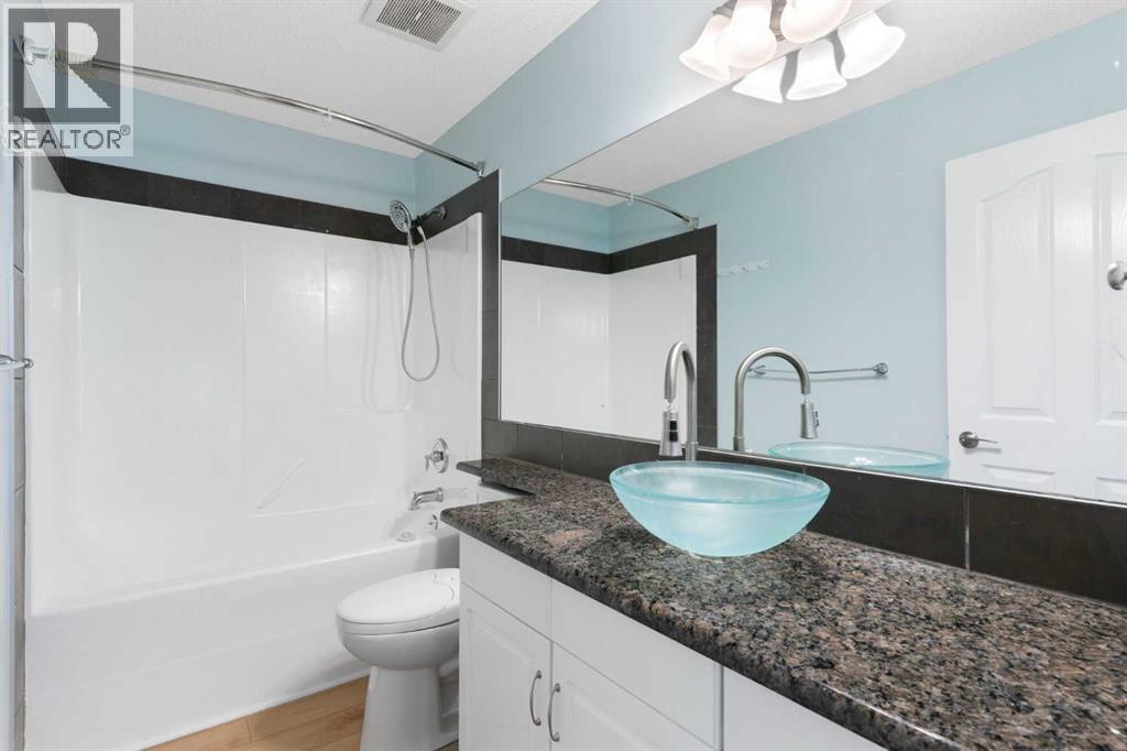 175 Sunset Close, Cochrane