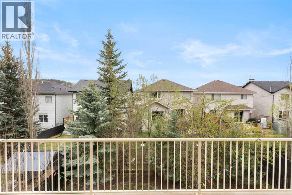 175 Sunset Close, Cochrane