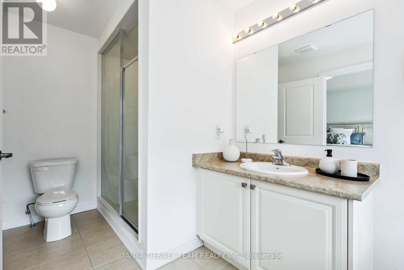 36 DOCKSIDE WAY - 38