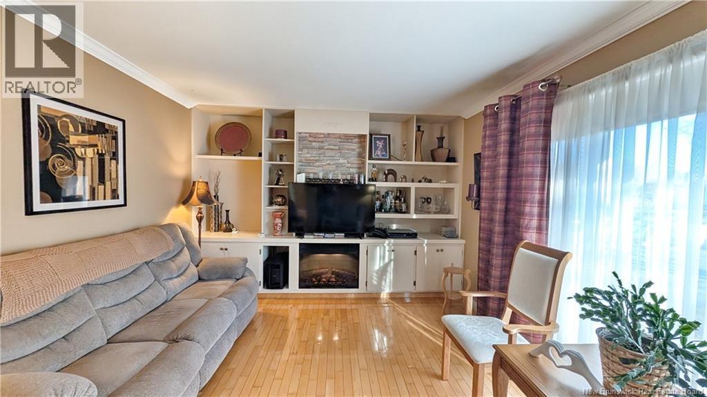 78 Rue Rioux Street - 3