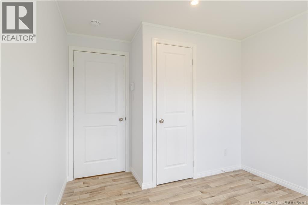 33 Tamarack Drive - 30