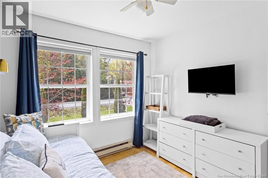 22 Burton Evergreen Drive - 21