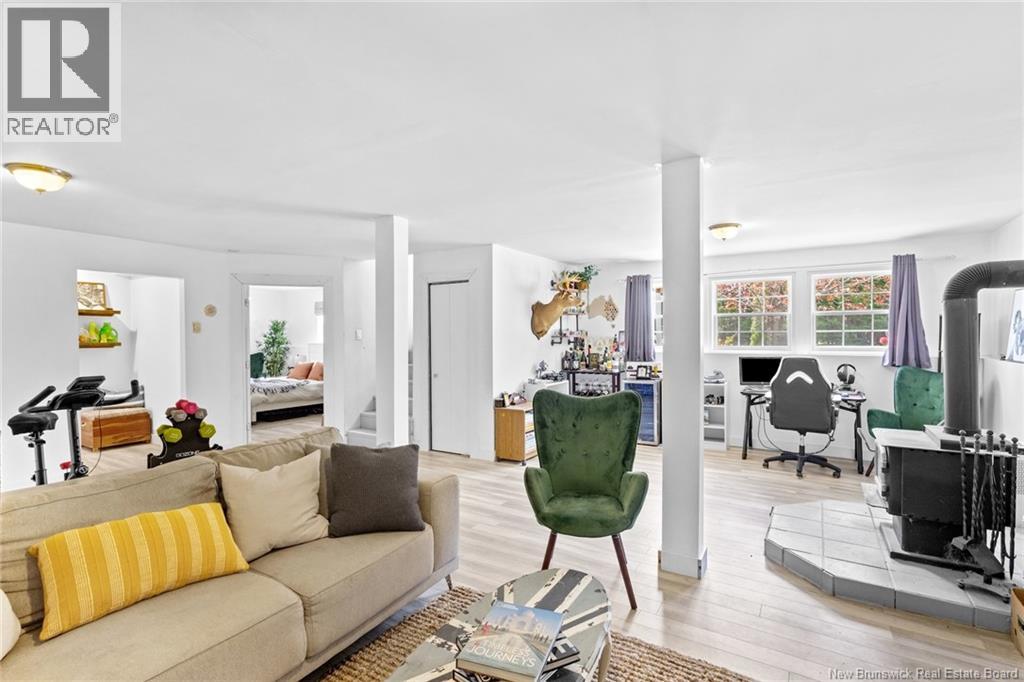 22 Burton Evergreen Drive - 29