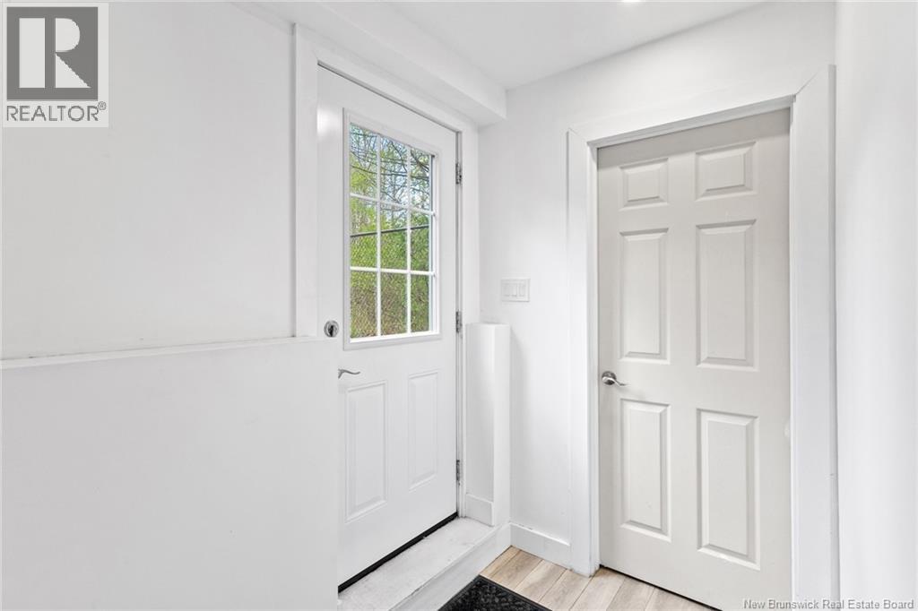 22 Burton Evergreen Drive - 39