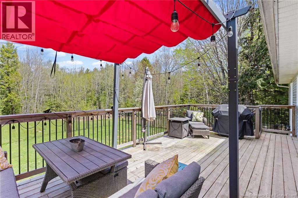 22 Burton Evergreen Drive - 41