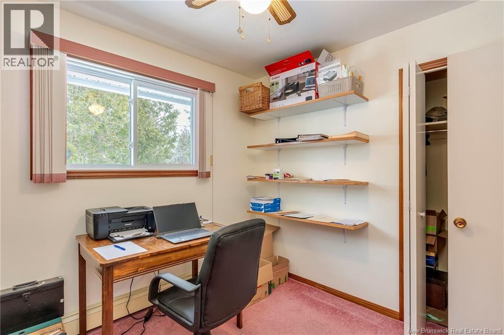 4 Haslett Drive - 18