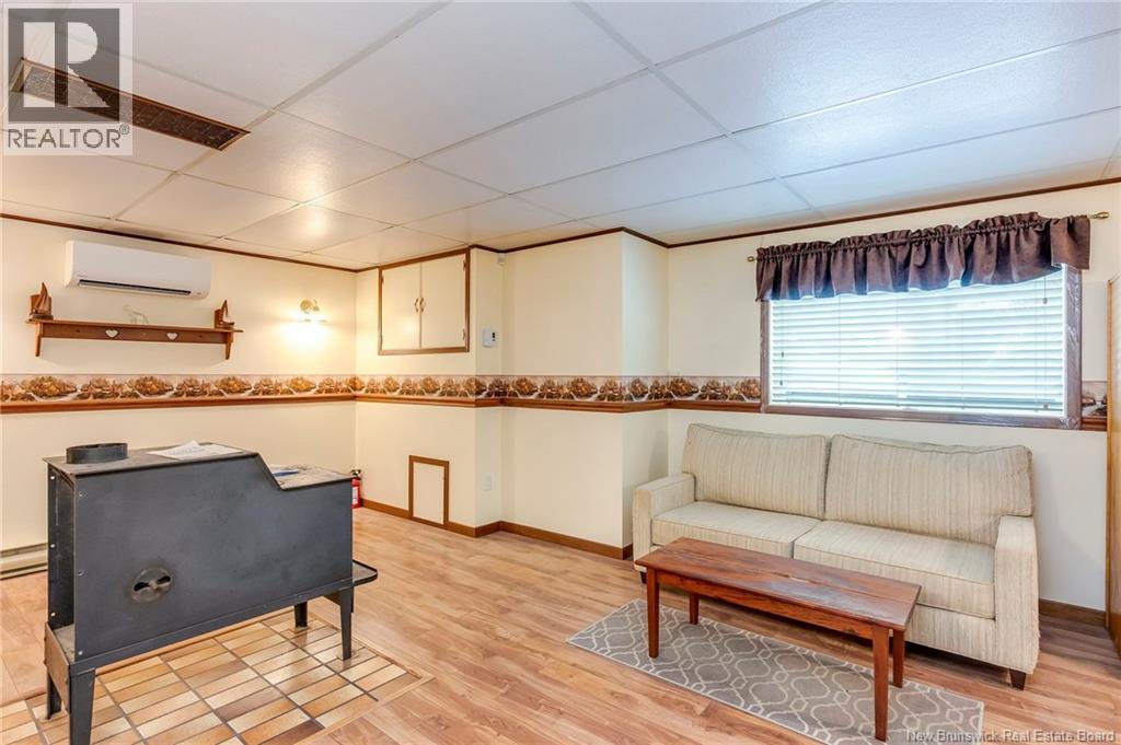 4 Haslett Drive - 22