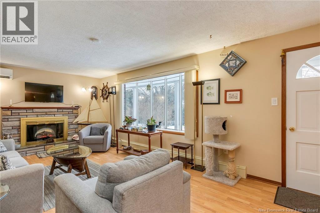 4 Haslett Drive - Image 3