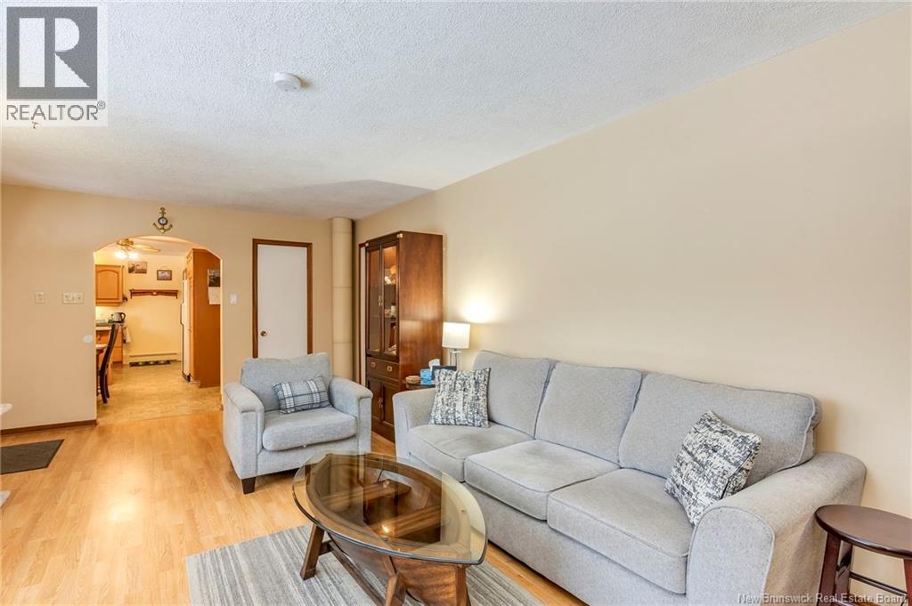 4 Haslett Drive - 6
