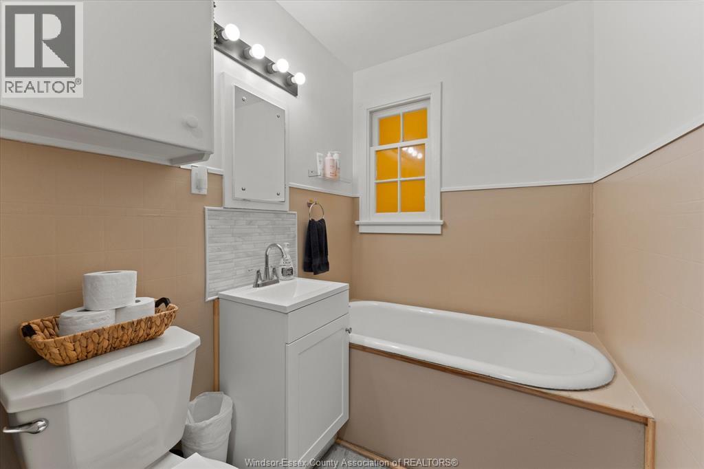 1588 CENTRAL AVENUE, Windsor, Ontario, N8Y3V8 — Photo 22