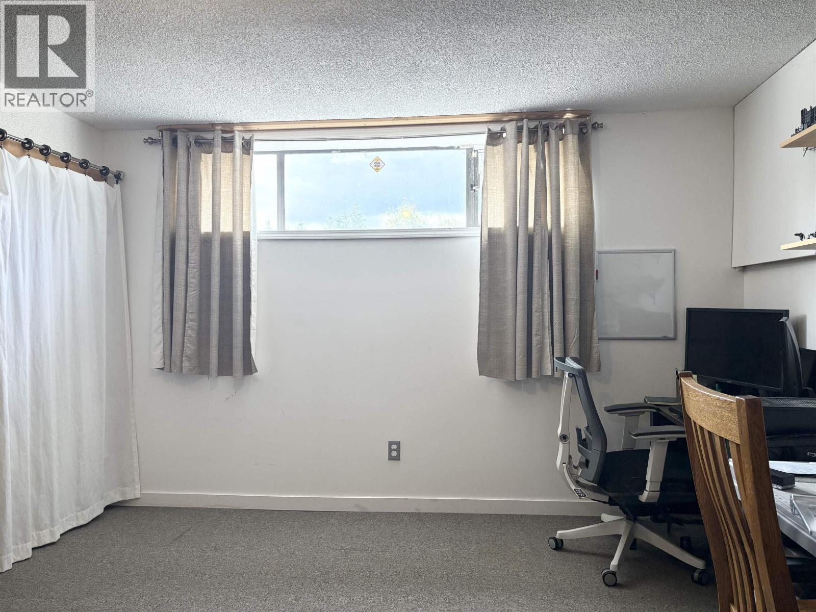 1162 HANSARD CRESCENT - 14