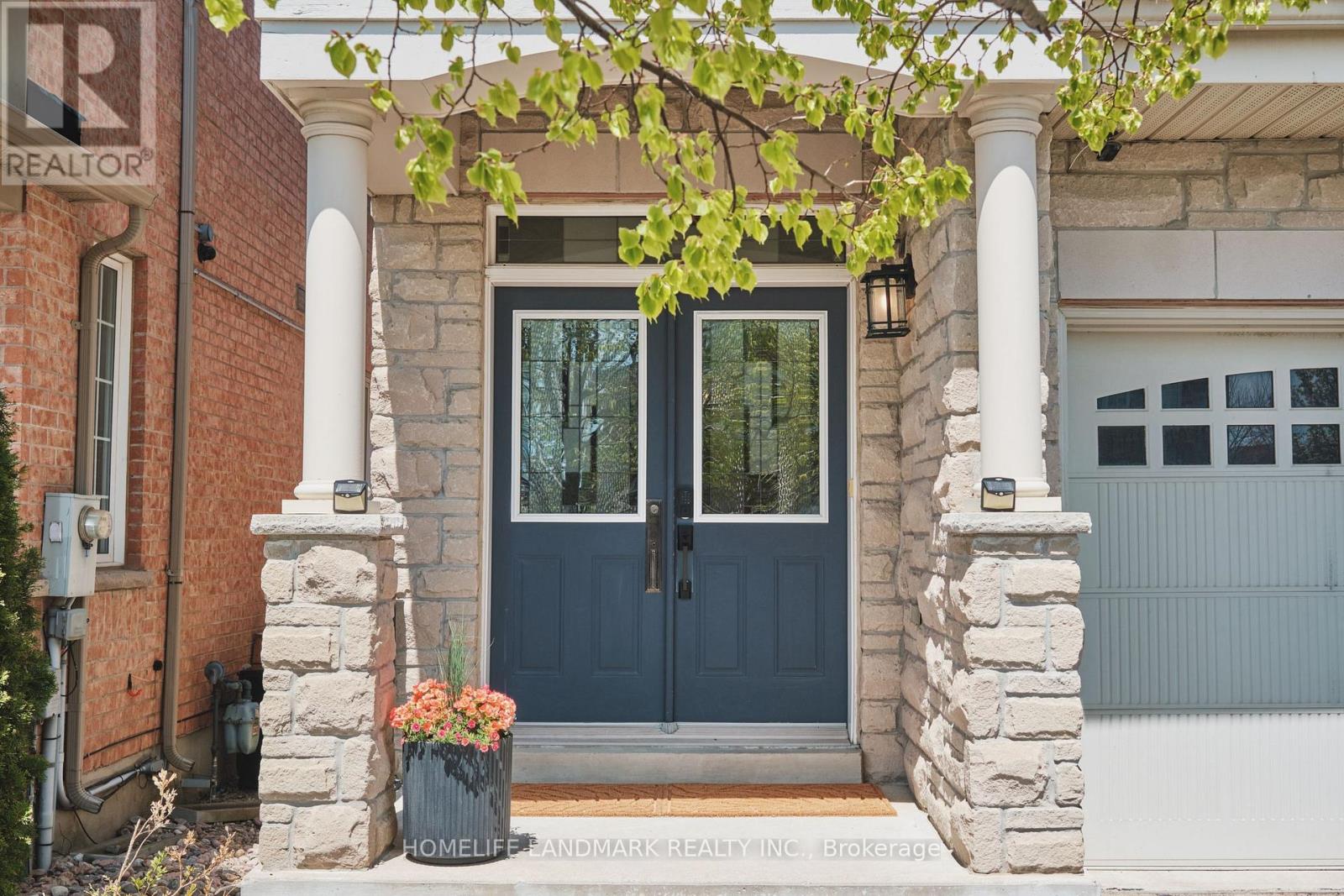 50 CARRIER CRESCENT - 3