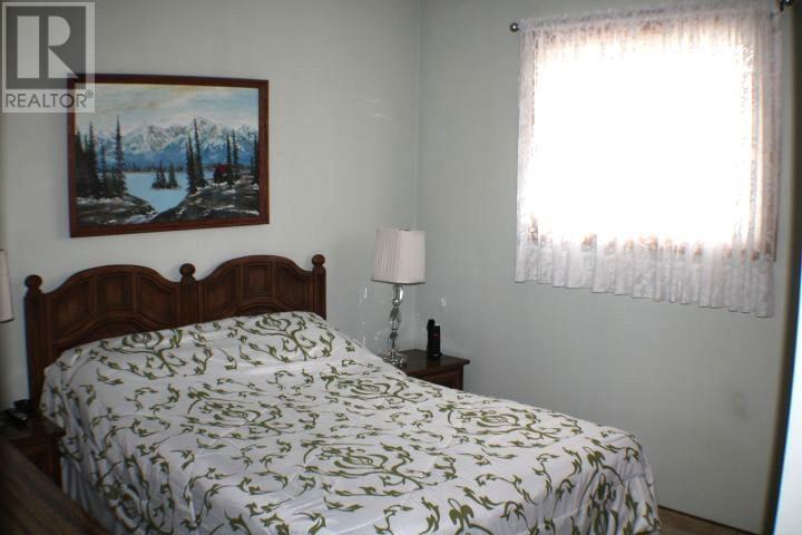 52 Grandview AVE E, Sault Ste Marie, Ontario, P6B3V8 — Photo 2