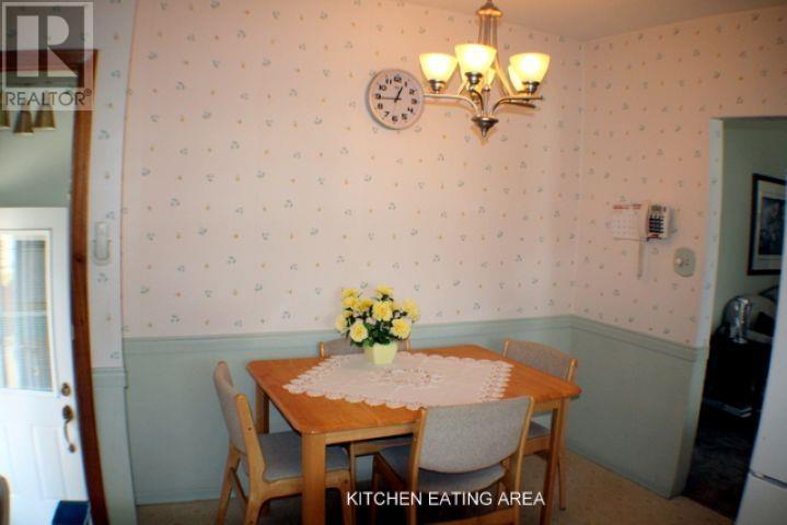 52 Grandview AVE E, Sault Ste Marie, Ontario, P6B3V8 — Photo 13