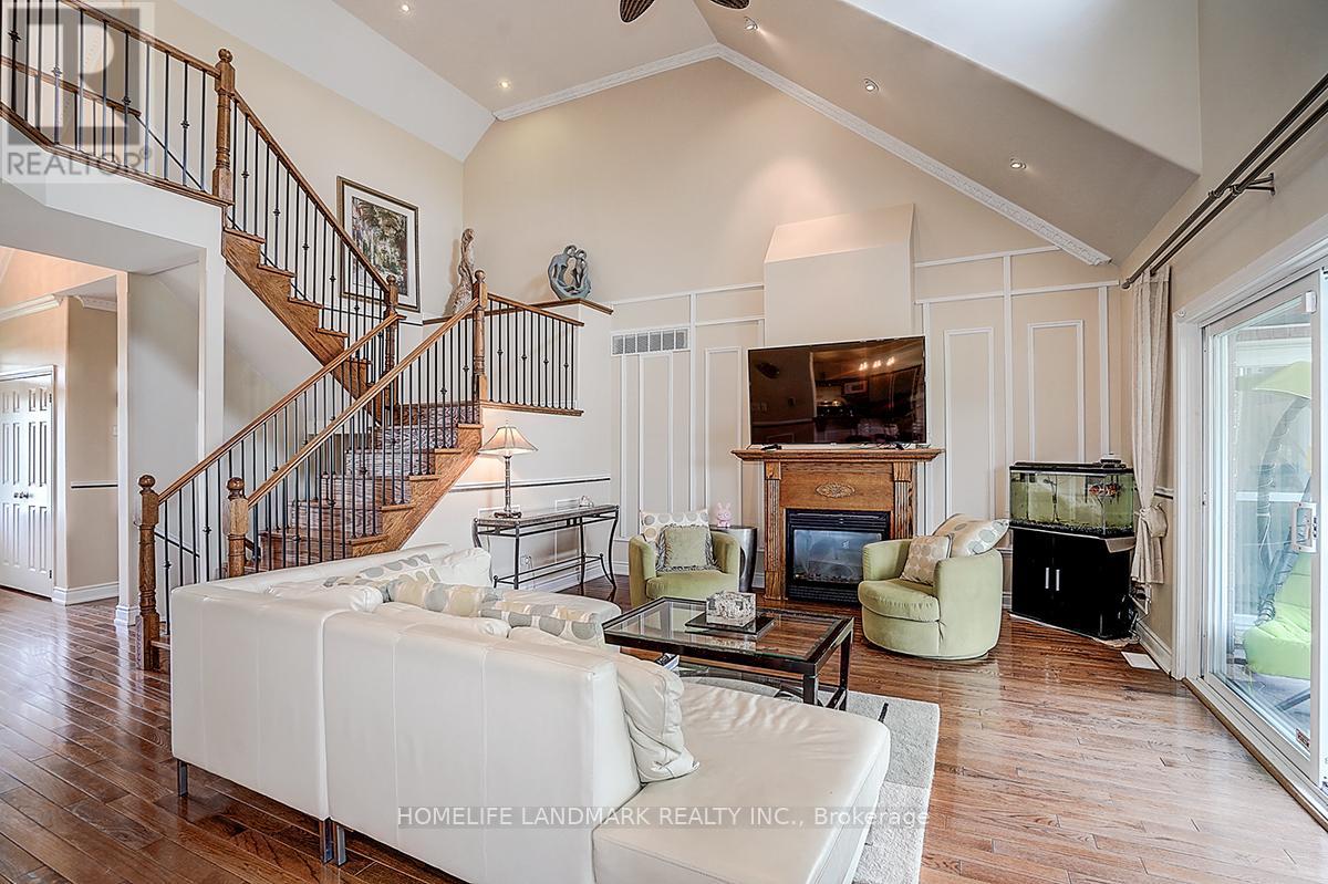 49 RED OAK CRESCENT - 10