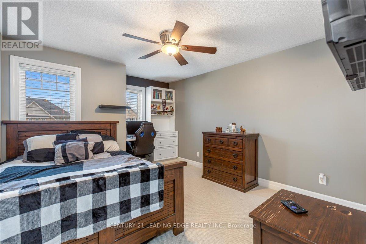 55 CAMPBELL DRIVE - 27