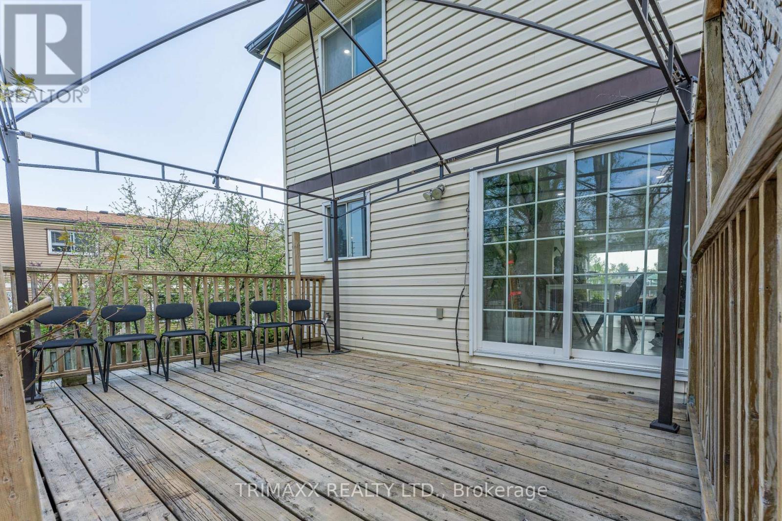 103 ROBIN COURT - 37