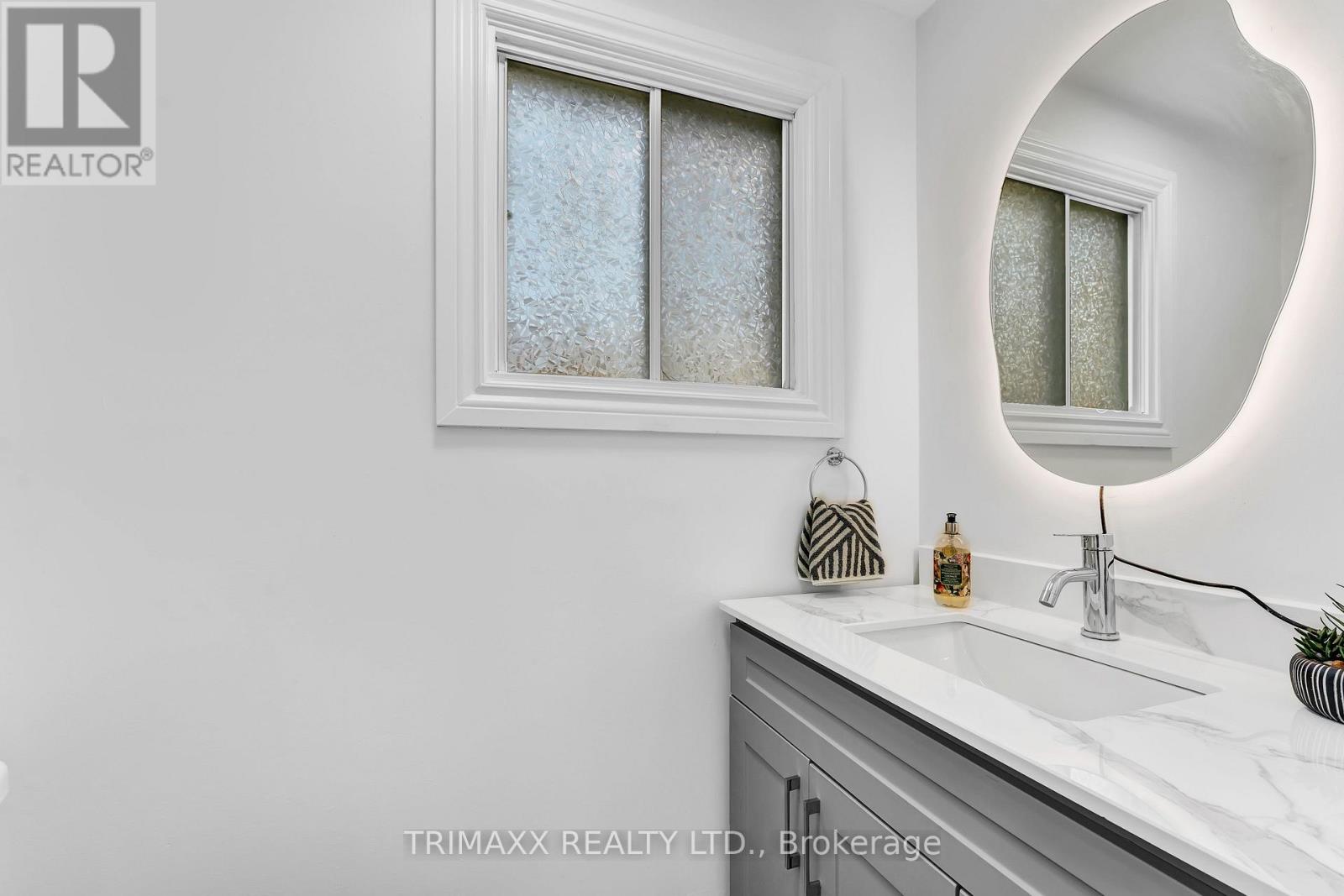 103 ROBIN COURT - 30