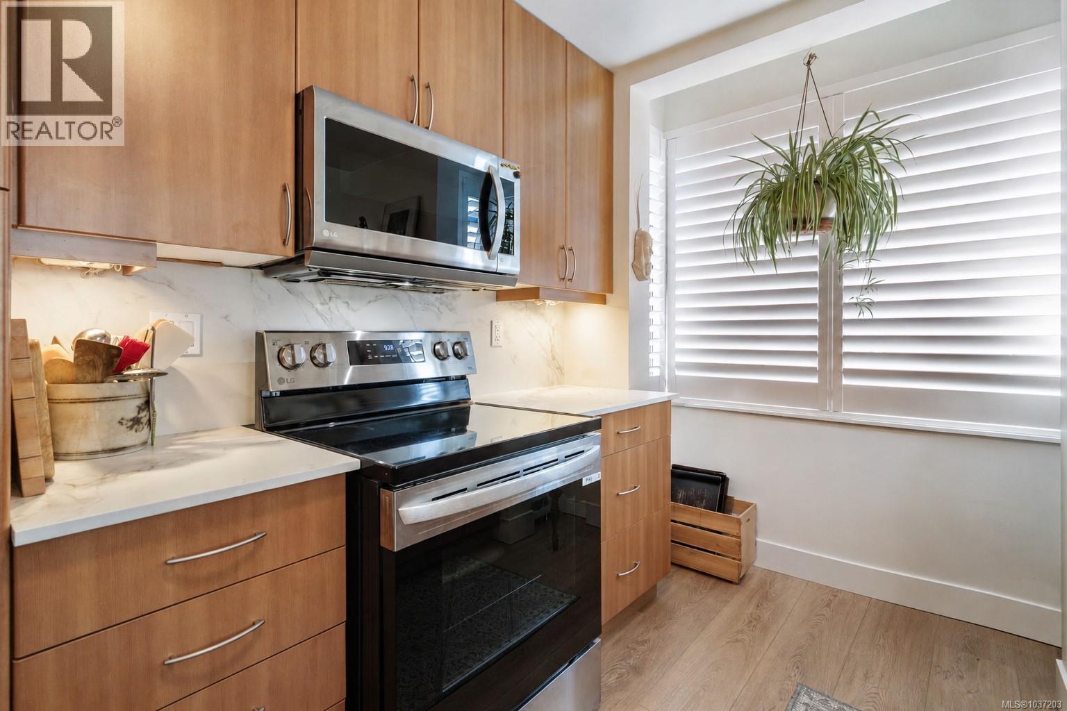 305 300 Waterfront Crescent, Victoria