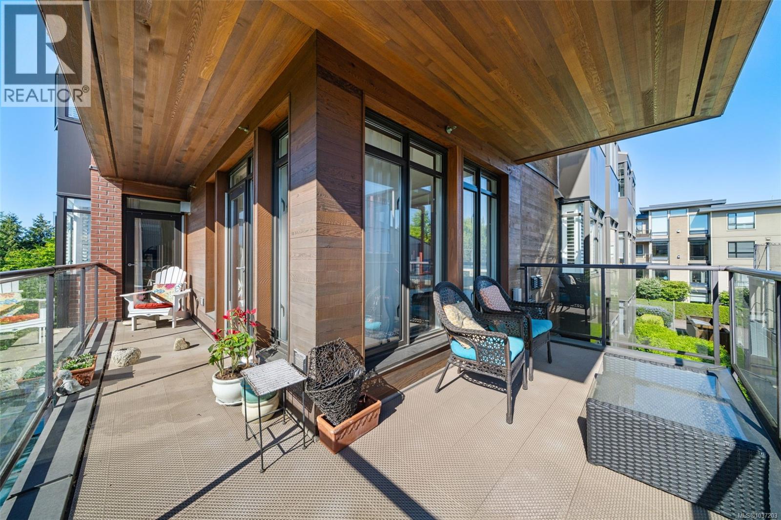 305 300 Waterfront Crescent, Victoria