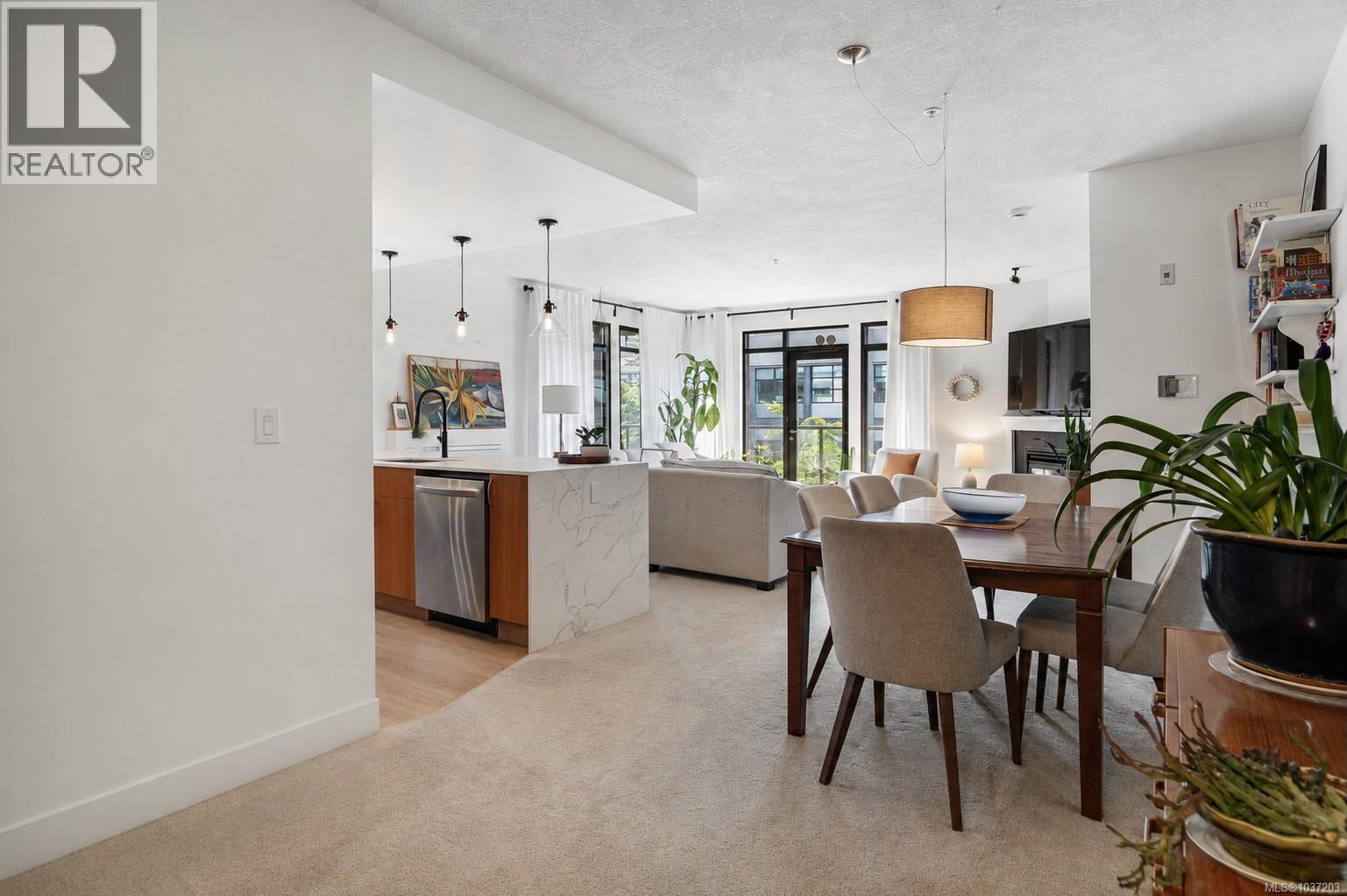 305 300 Waterfront Crescent, Victoria