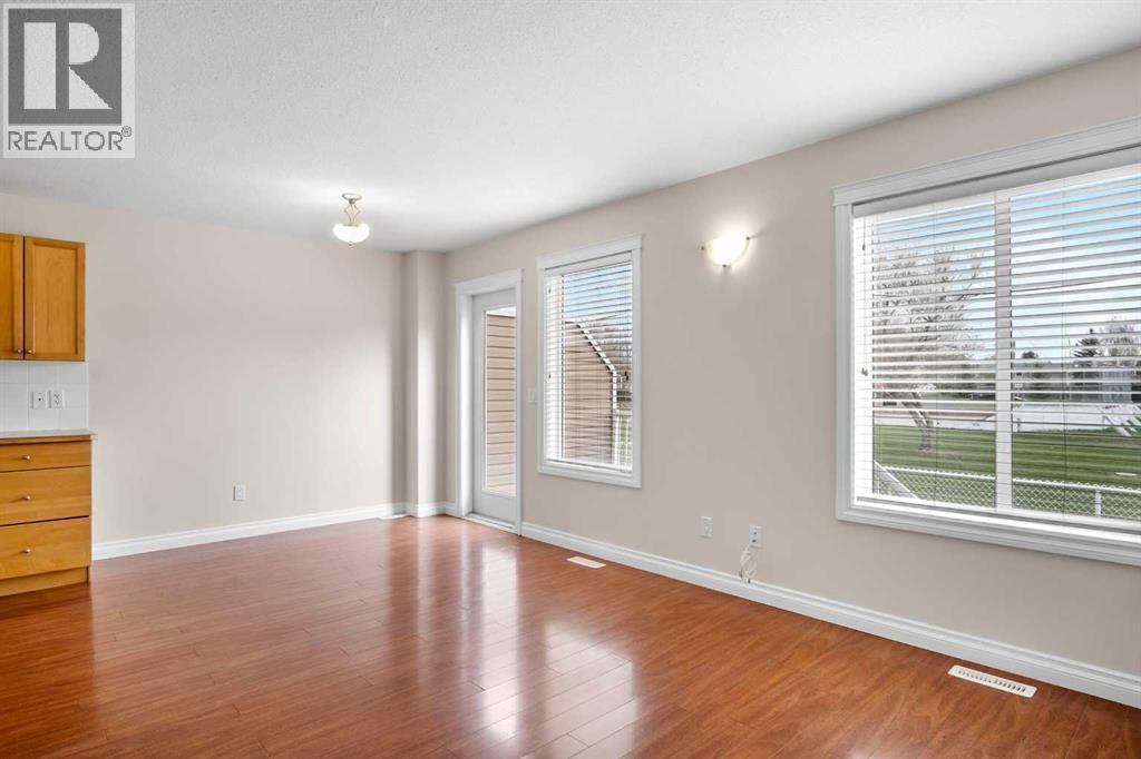 #22 2002 22 Avenue - 12