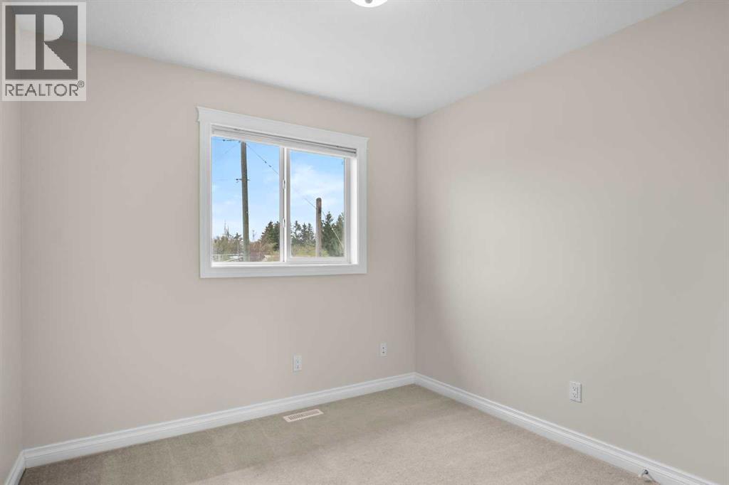 #22 2002 22 Avenue - 17