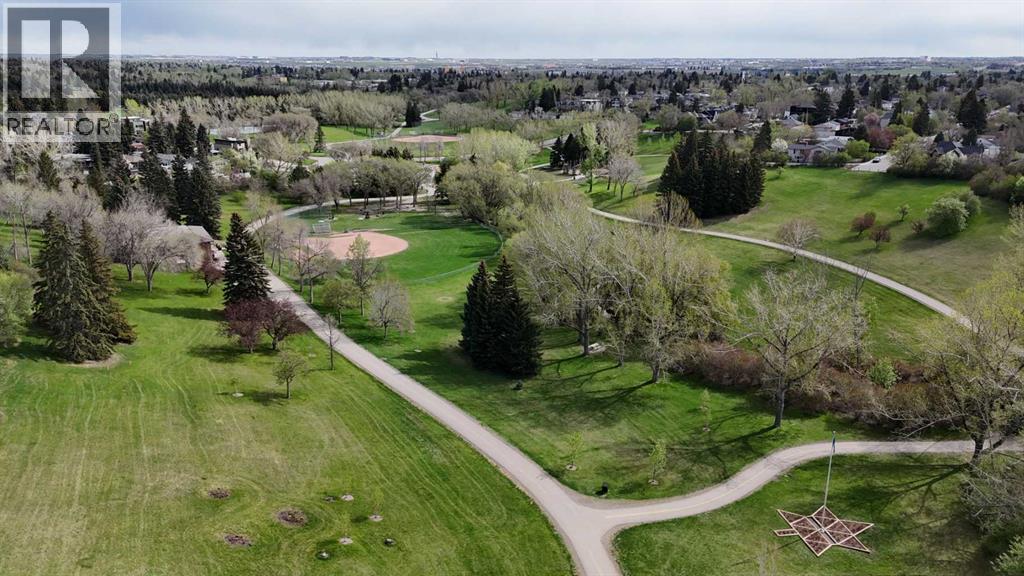 1256 Rosehill Drive NW - 38