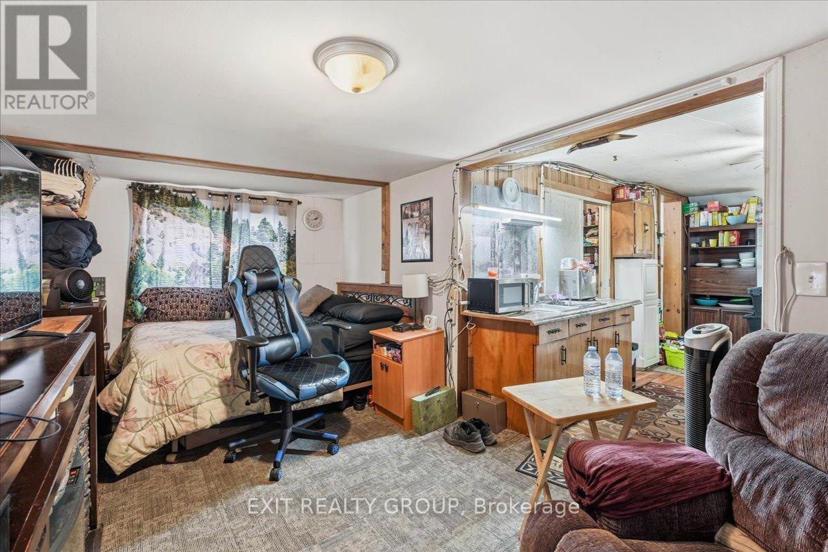59 CANNIFTON ROAD N - 16