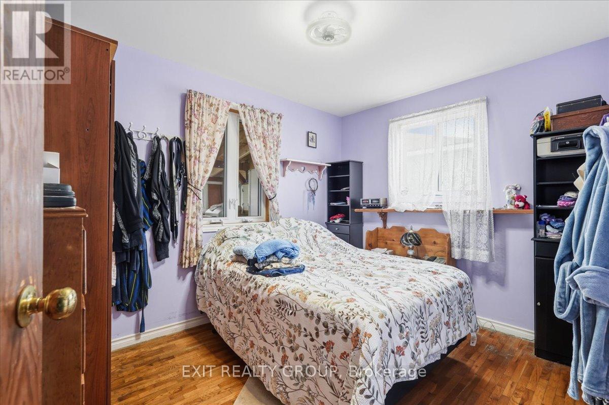 59 CANNIFTON ROAD N - 13