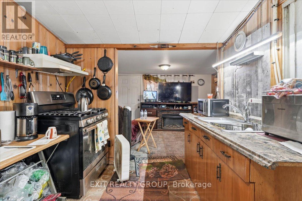 59 CANNIFTON ROAD N - 21
