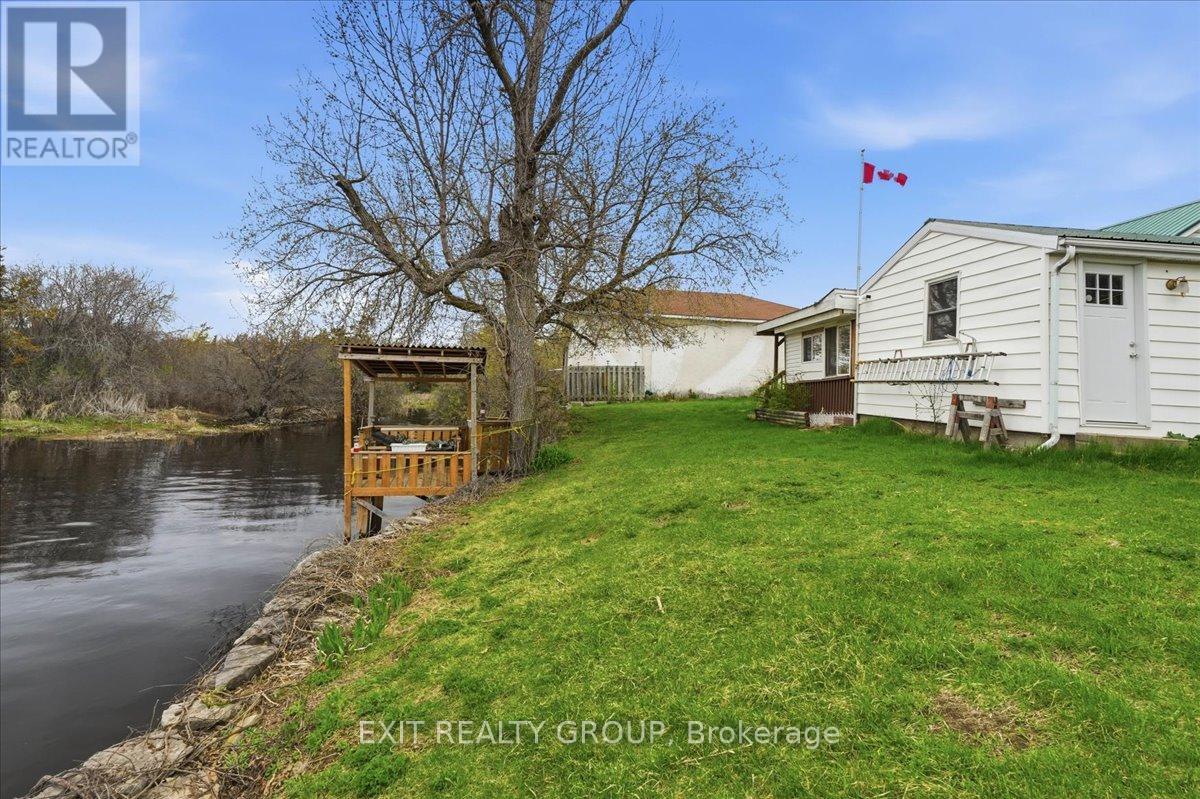 59 CANNIFTON ROAD N - 33