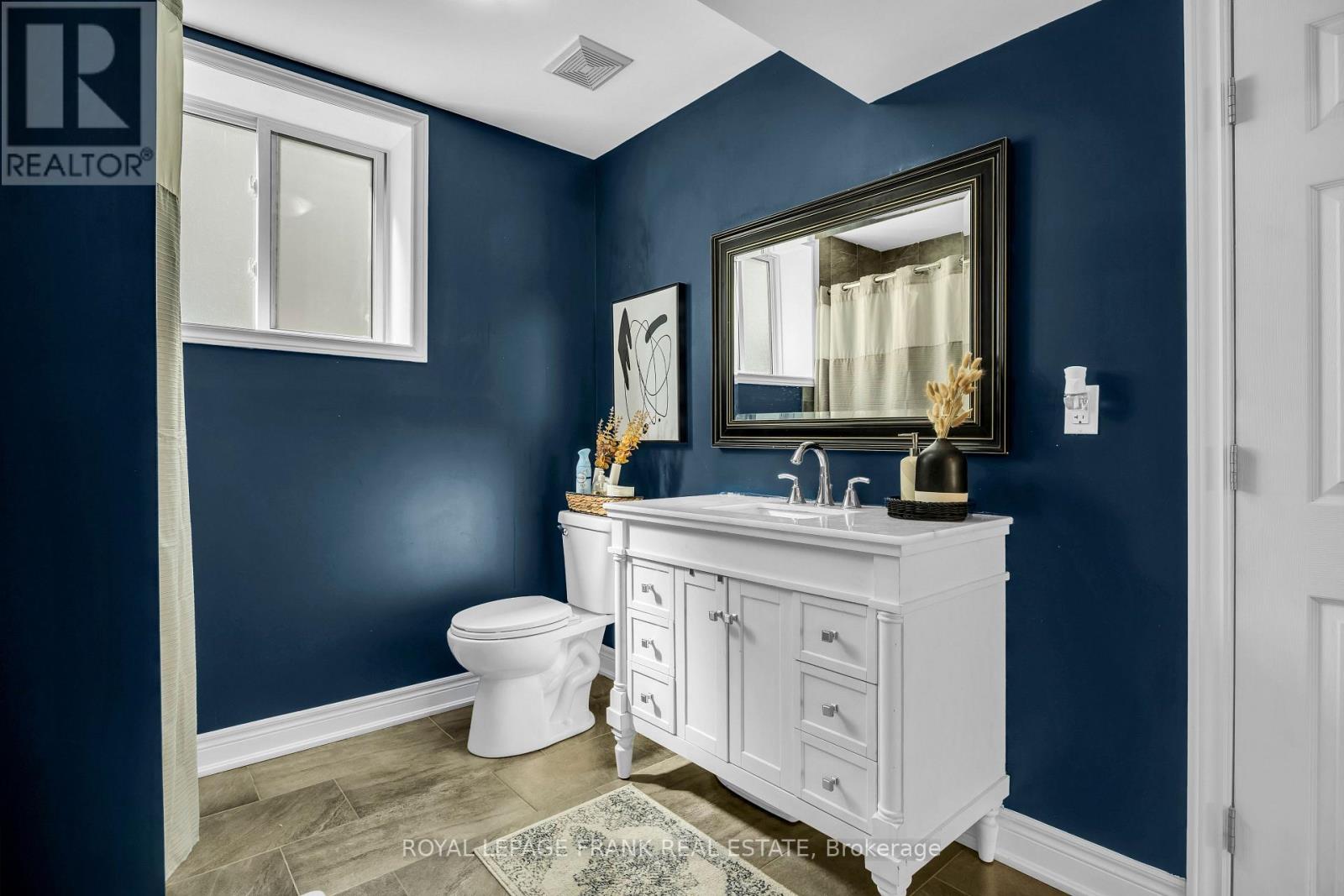 375 ST LAWRENCE DRIVE - 25