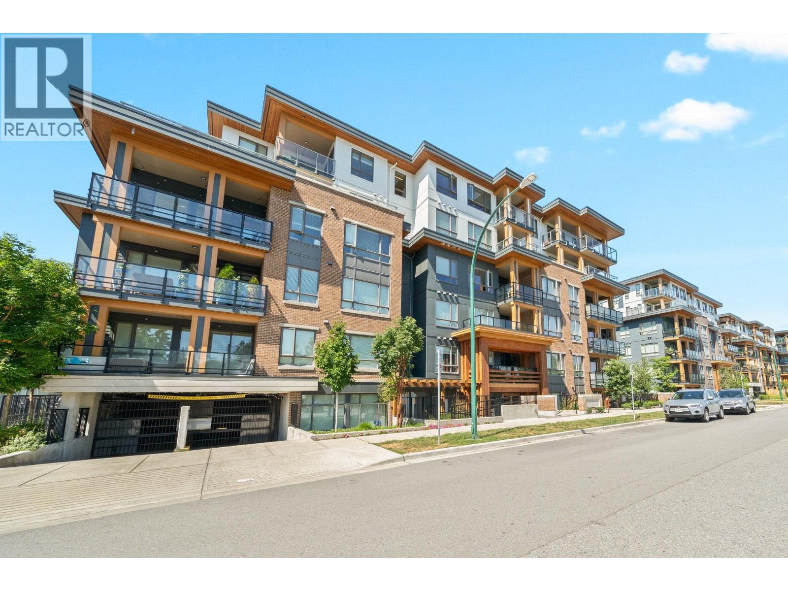 408 721 ANSKAR COURT, Coquitlam
