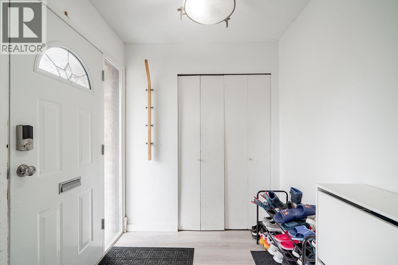8991 ST. ALBANS ROAD, Richmond