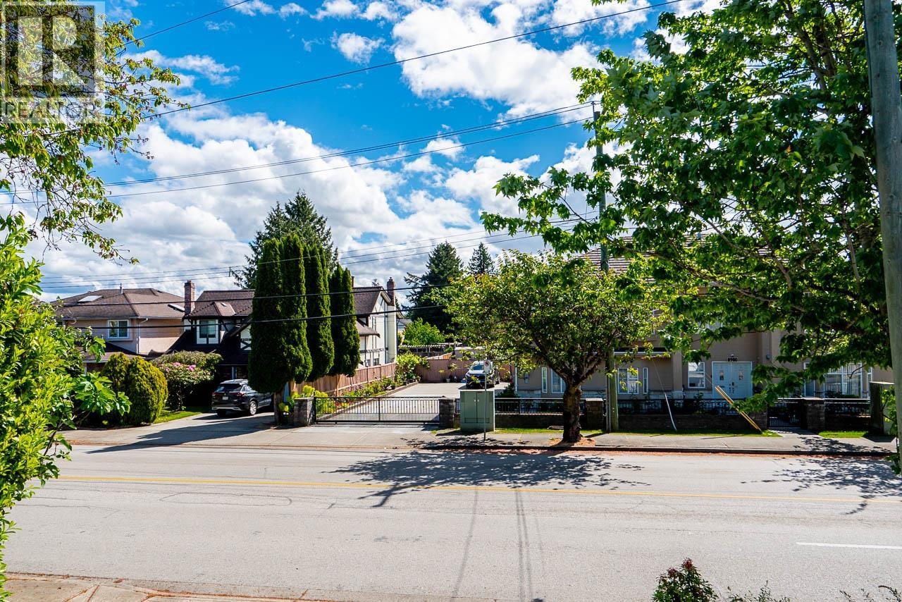 8991 ST. ALBANS ROAD, Richmond