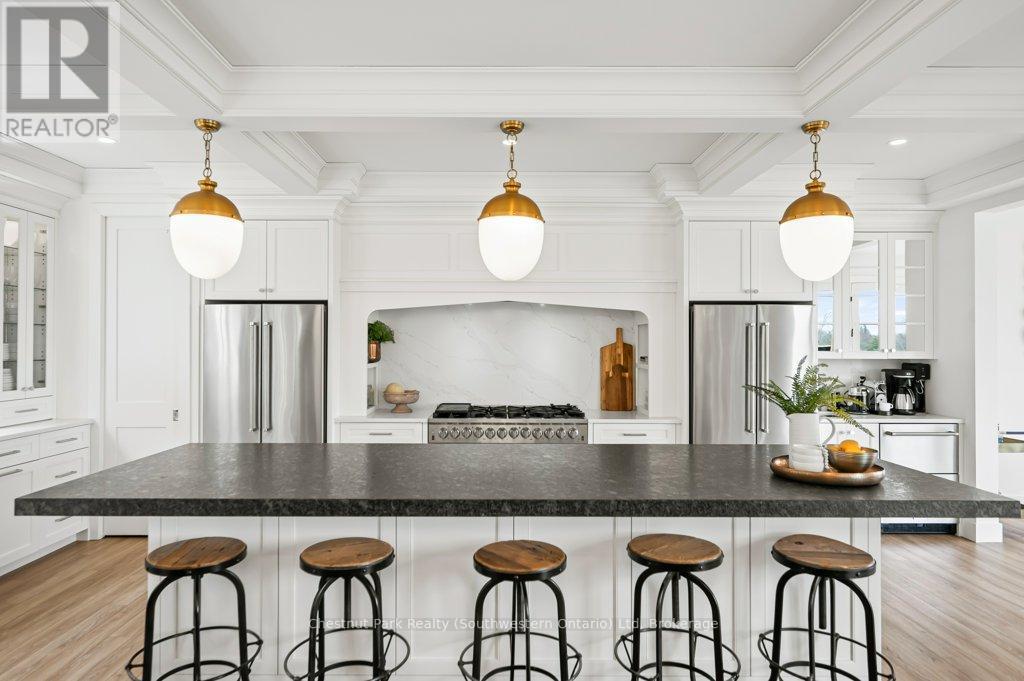27 VARDON DRIVE - 20