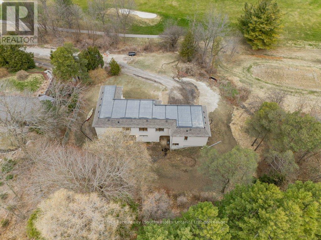 27 VARDON DRIVE - 50