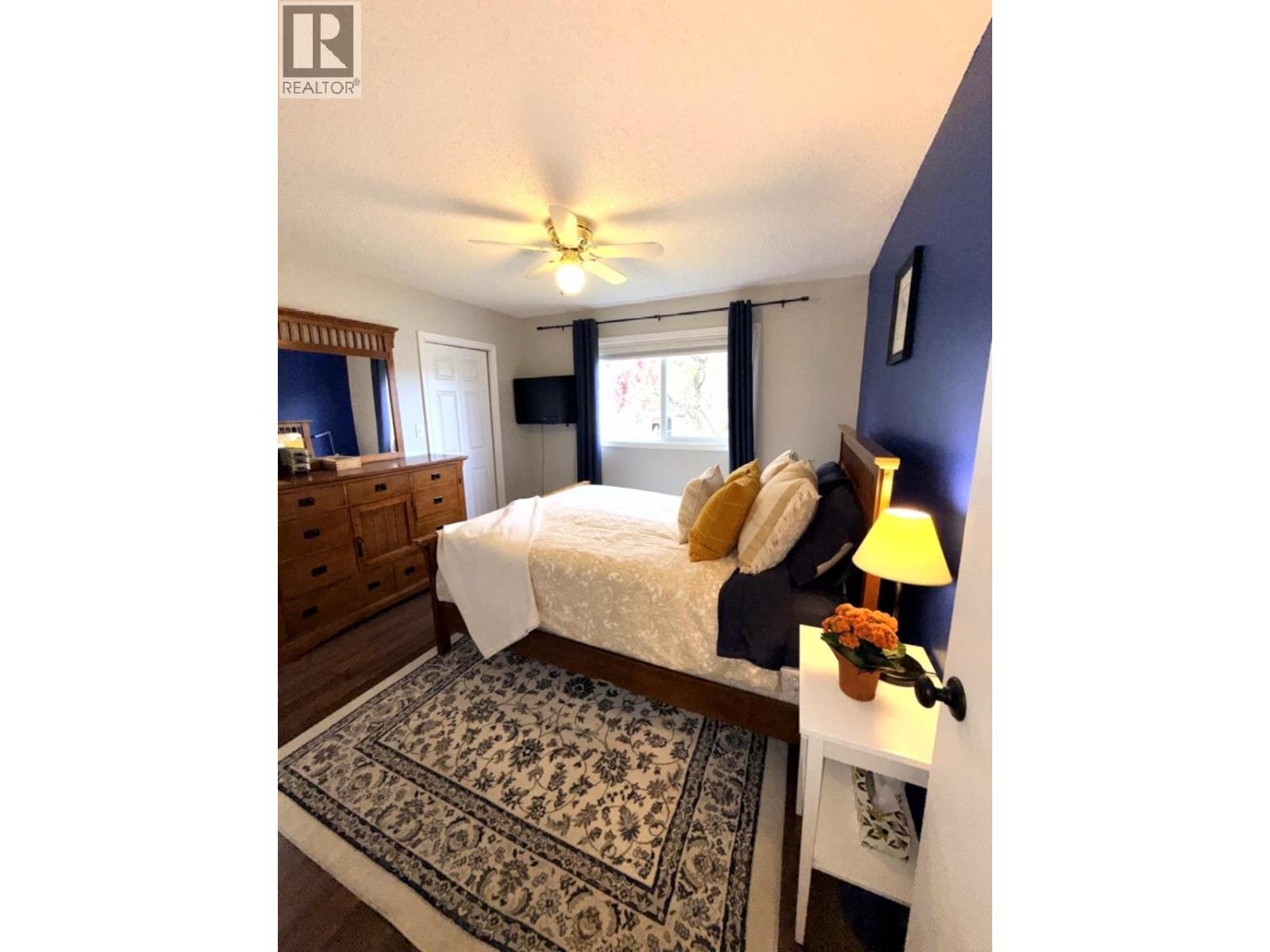 Photo 10 of 26 — 7864 LOYOLA CRESCENT · Prince George, BC