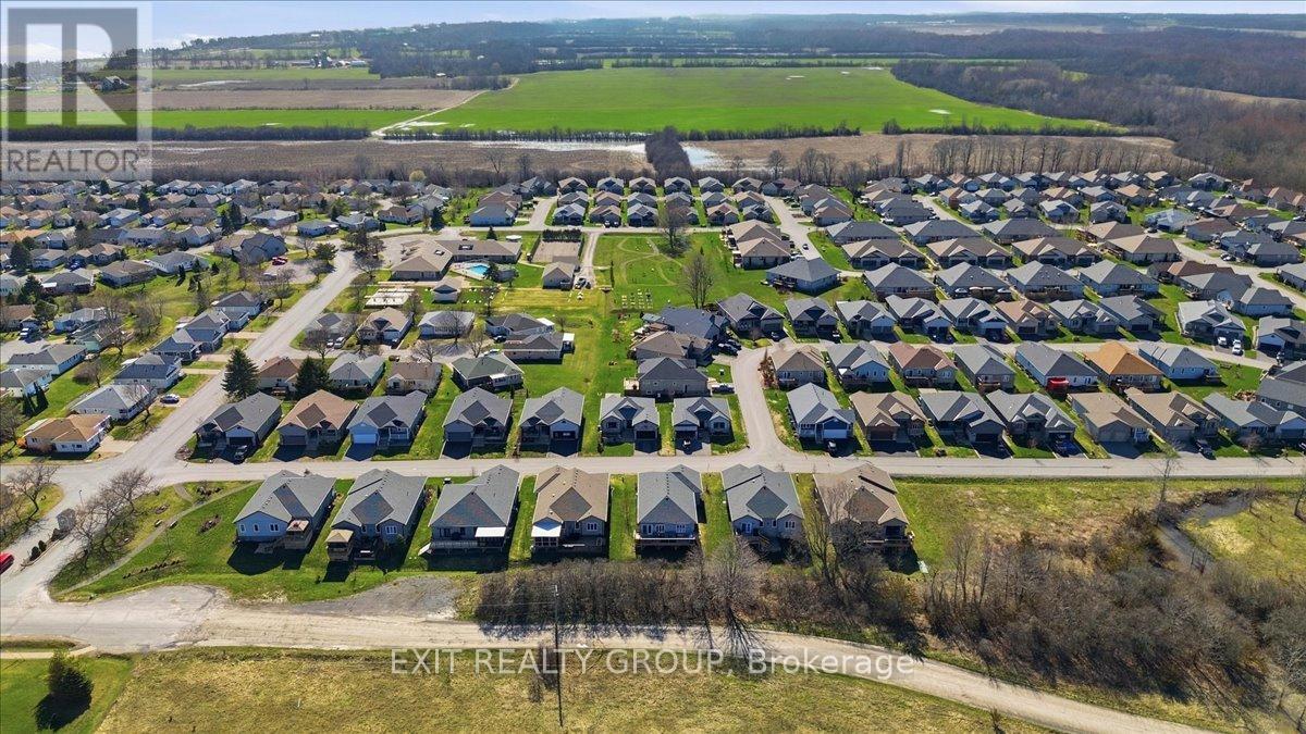 12 DORCHESTER DRIVE - Image 2