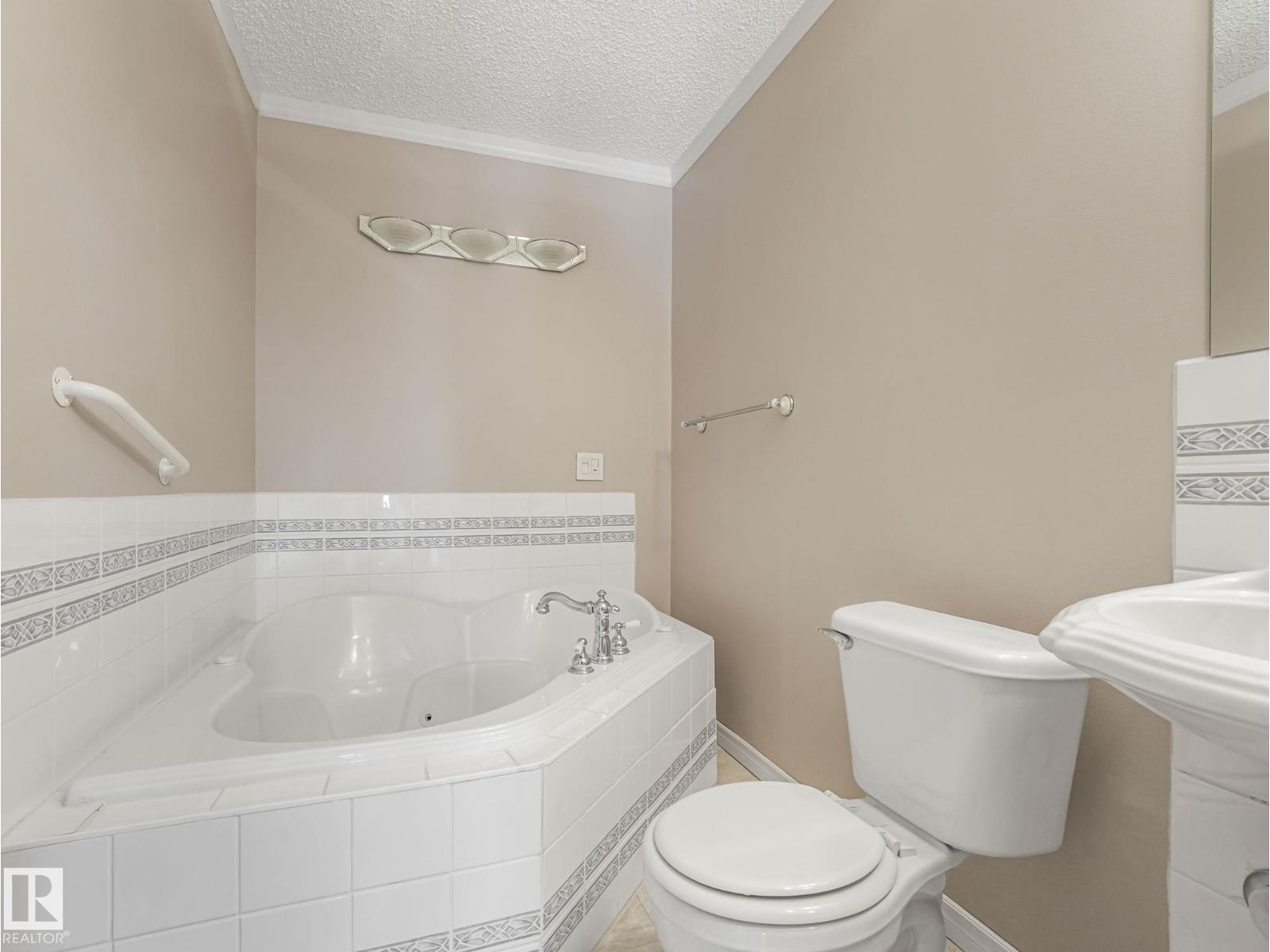 3620 130 AV NW - 19