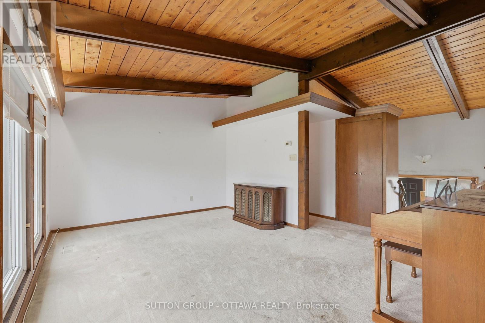 301 CENTRAL PARK BOULEVARD N - Image 2
