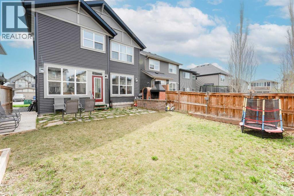 42 Buckskin Way, Cochrane