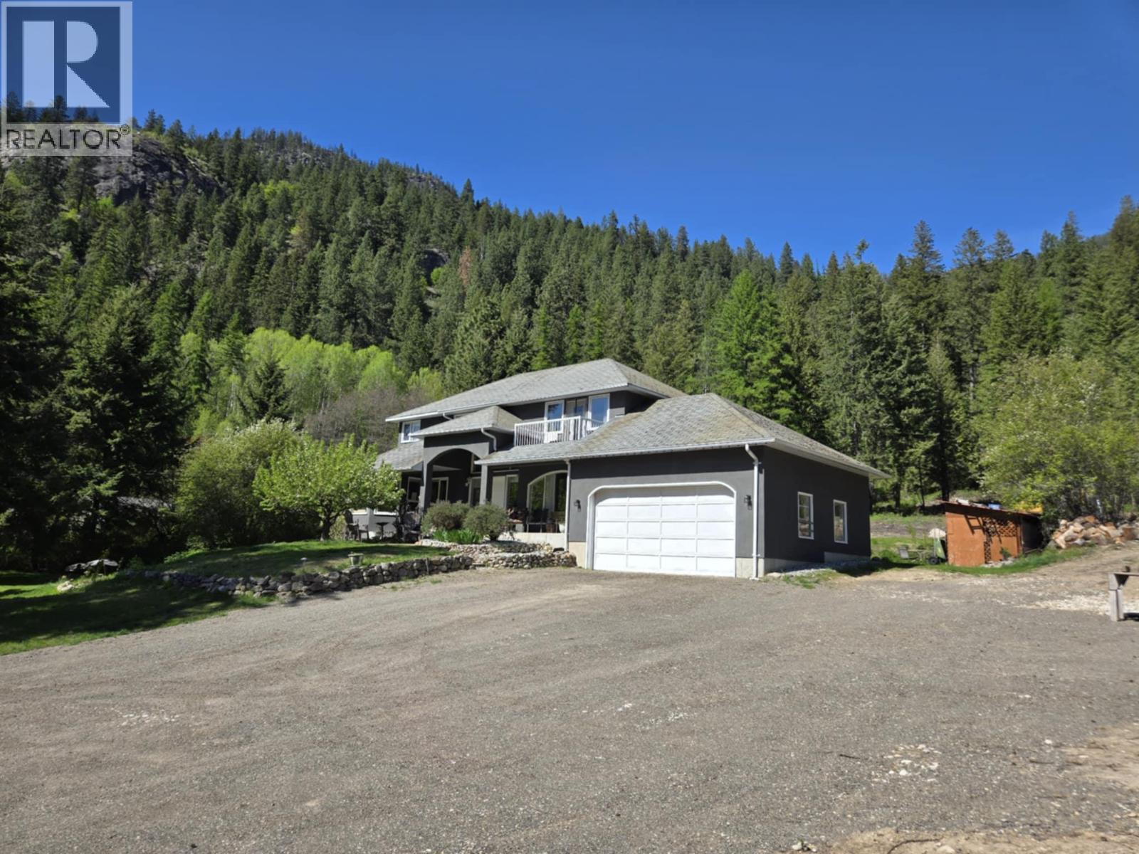 5407 ALLENDALE Crescent, Castlegar