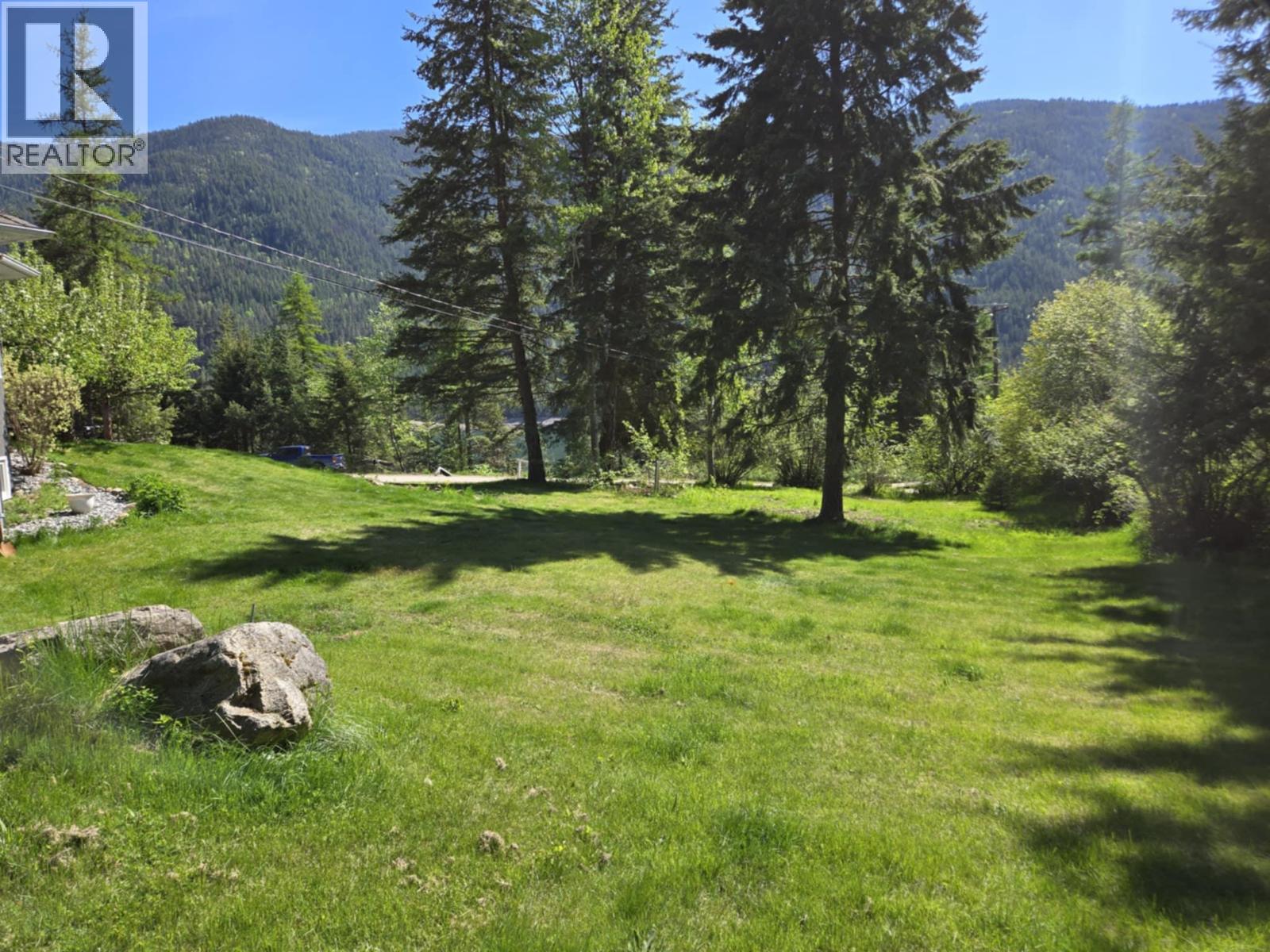 5407 ALLENDALE Crescent, Castlegar
