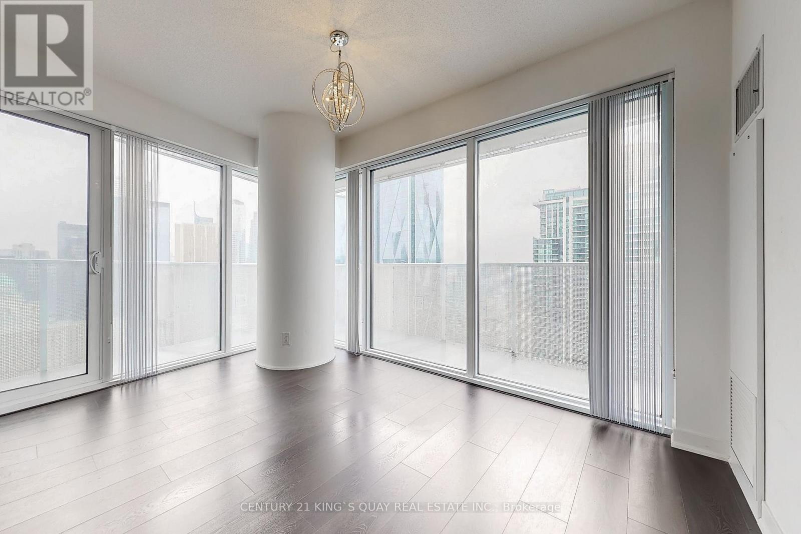 #4204 88 HARBOUR STREET - 12