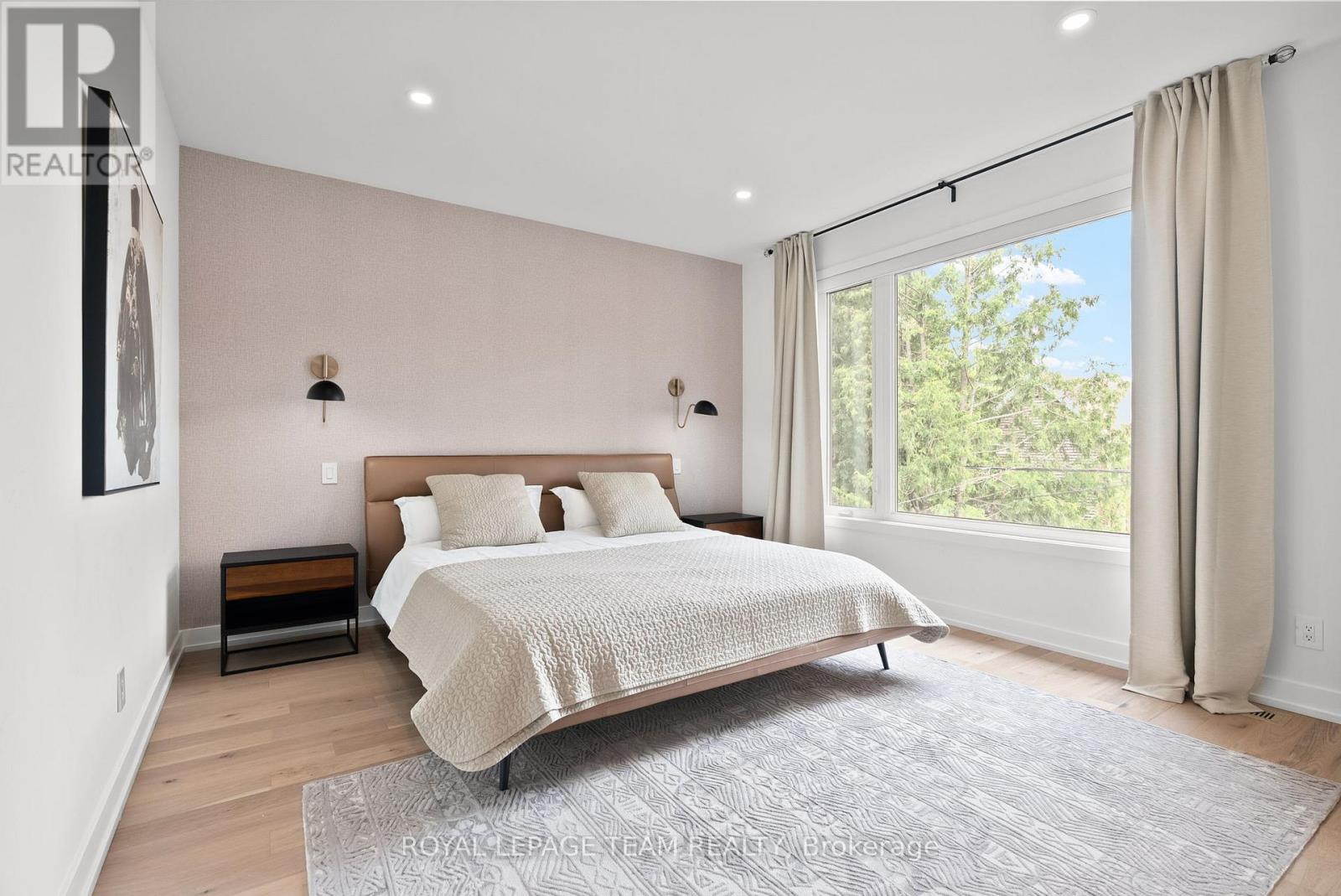 278 AVONDALE AVENUE - 21