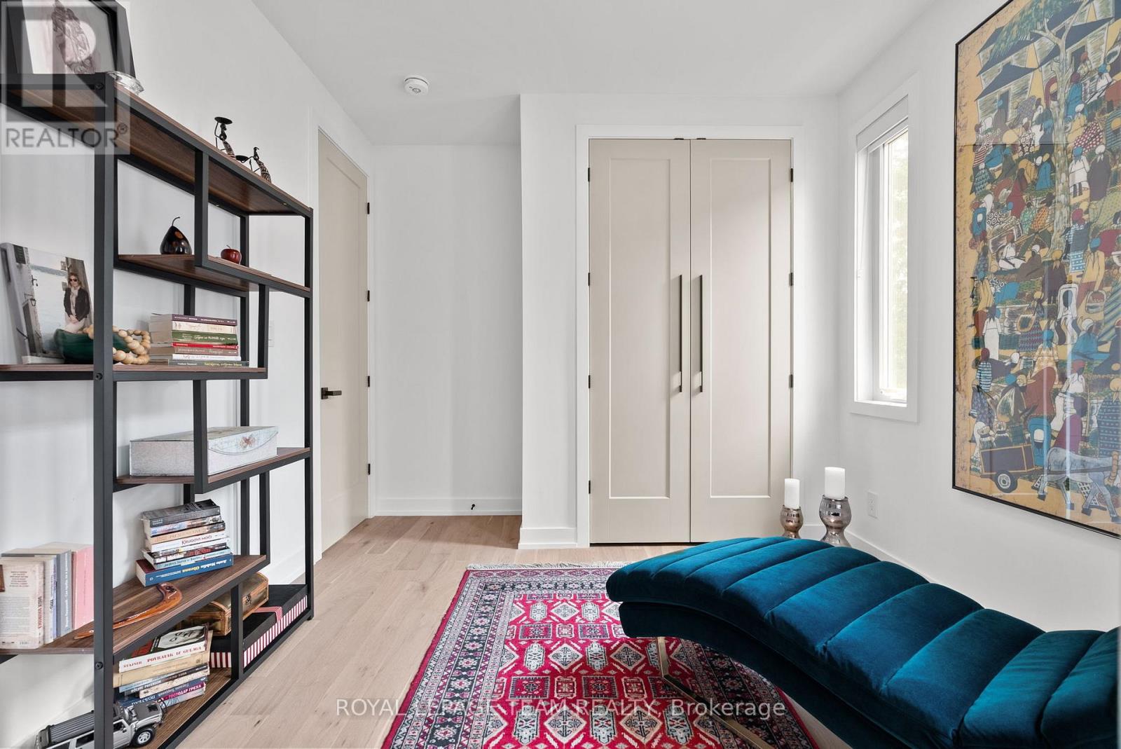 278 AVONDALE AVENUE - 26