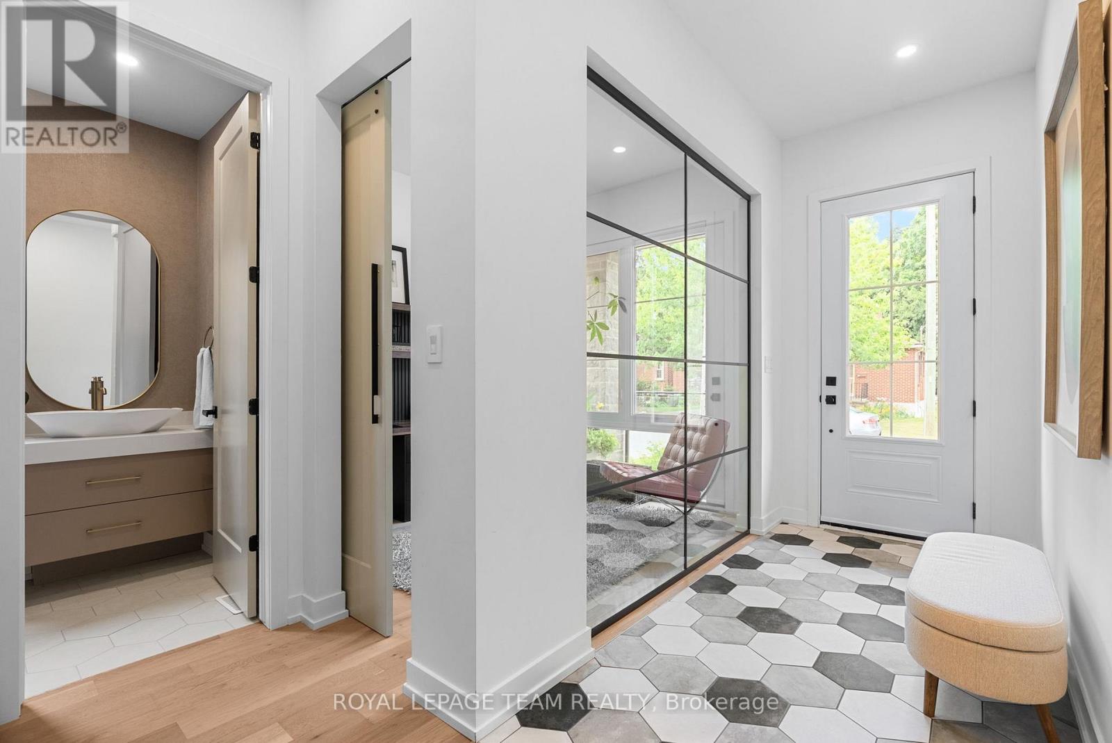 278 AVONDALE AVENUE - 3