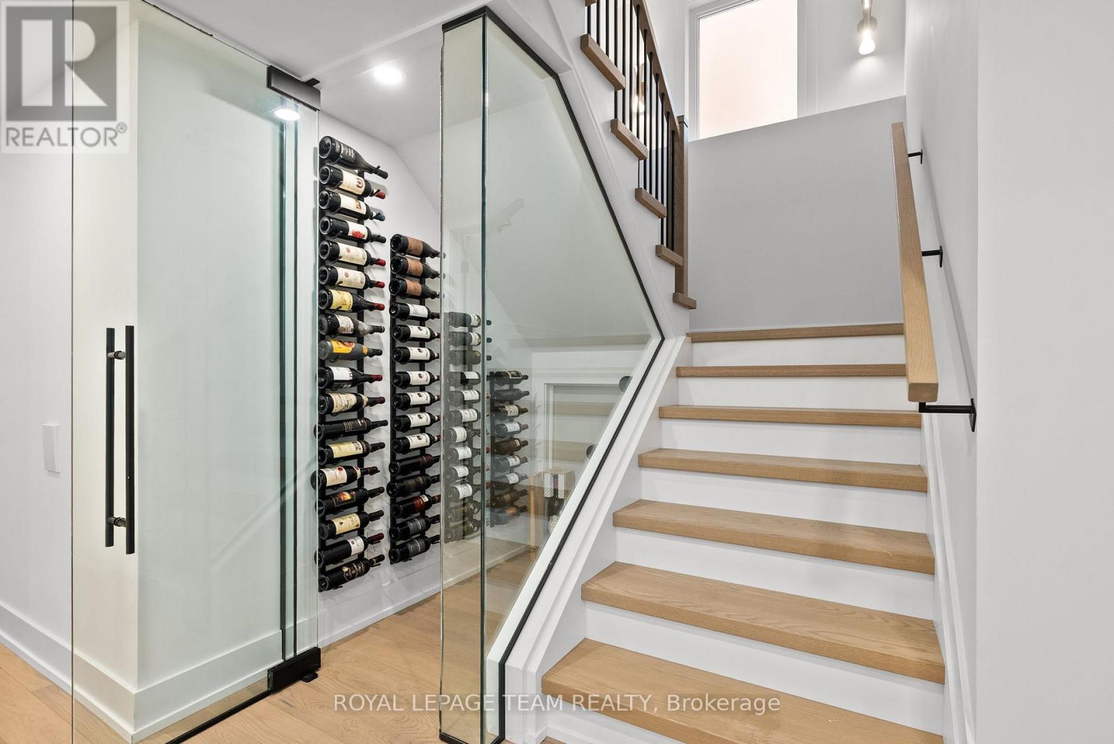 278 AVONDALE AVENUE - 31